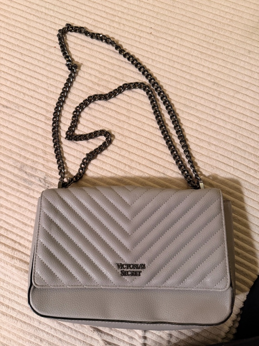 Victoria's Secret Light Gray Quilted Chevron Crossbody Bag